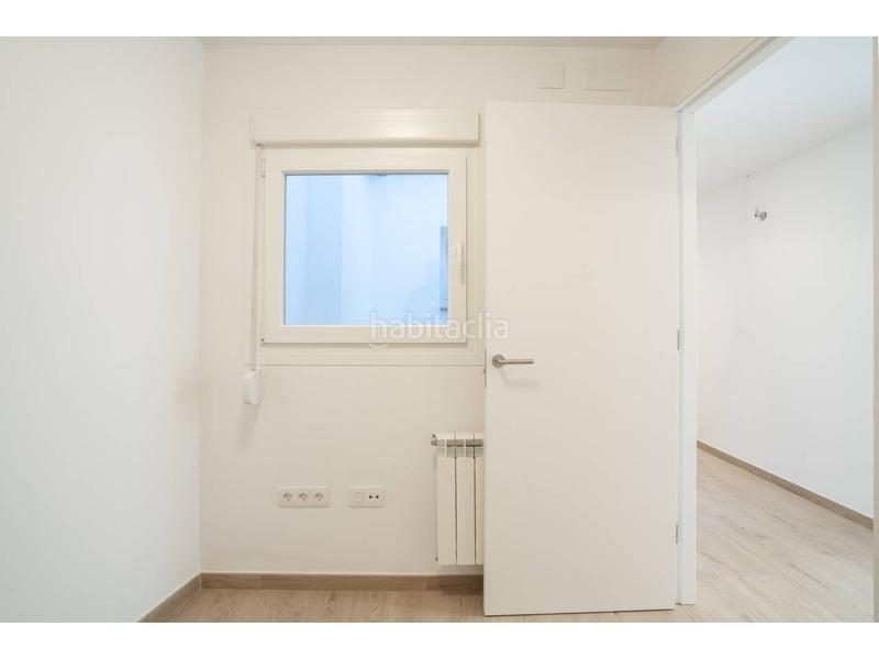 Foto 37232784-9e98-4c4c-b30e-455073ad6183. Pis a Caputxins-Ambulatori Vic