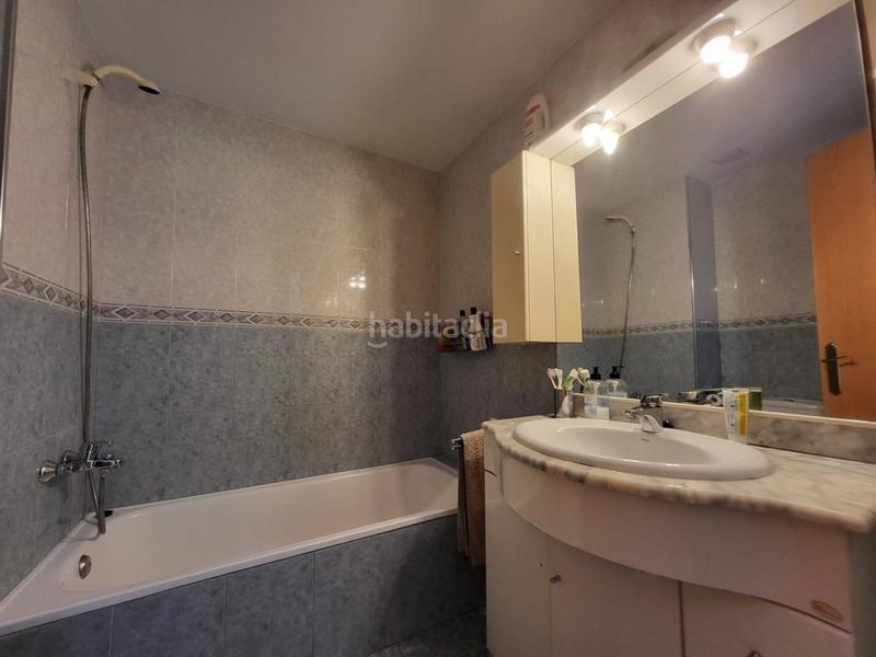 Foto 25722cb6-a5e0-45b0-a844-b657a9dd5d3e. Appartement avec chauffage parking dans Caputxins-Ambulatori Vic