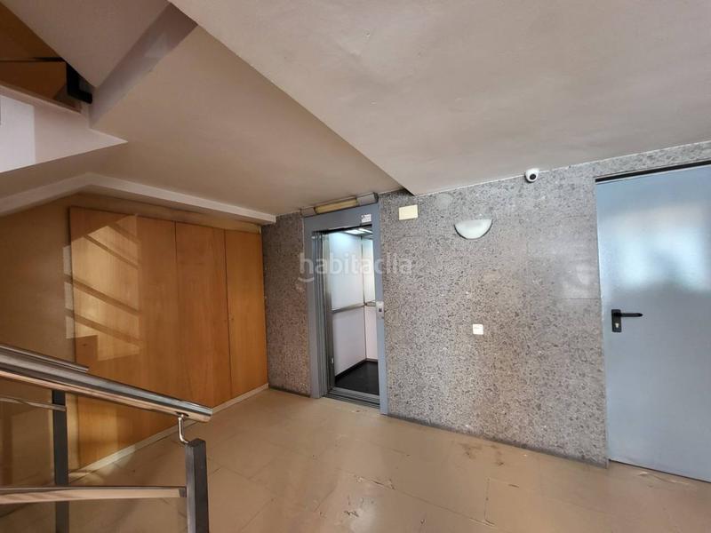 Foto b817ff8f-ce21-4f7b-b83c-f12d39b04ac4. Appartement avec chauffage parking dans Caputxins-Ambulatori Vic