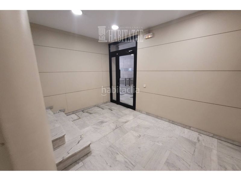 Foto 3203671e-5beb-4531-8314-65811a19d9a7. Aparcament cotxe a Estadi-Santa Anna Vic