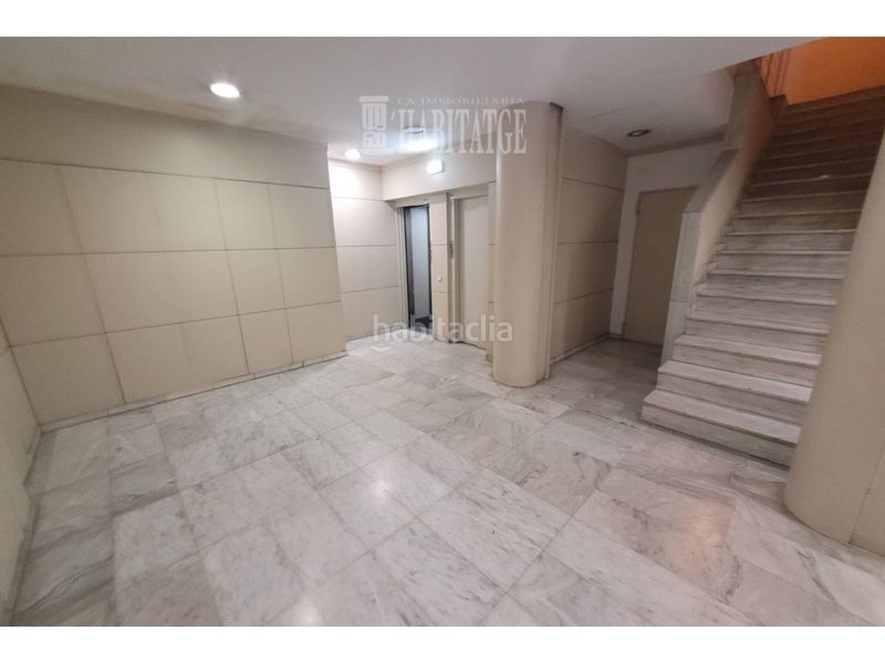 Foto 9ebf7ac8-91d7-4031-b92a-3cc8fed7c425. Aparcament cotxe a Estadi-Santa Anna Vic