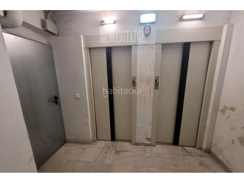 Foto df6640fd-0e02-4fd8-8497-56f4cb543c5b. Aparcament cotxe a Estadi-Santa Anna Vic