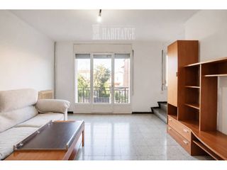 Duplex  Calle pare huix. Casa en venta en vic