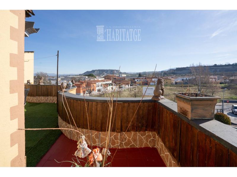 Foto bf02d64e-5b6a-415a-9910-2855259a9e02. Casa amb calefacció aparcament a Tona