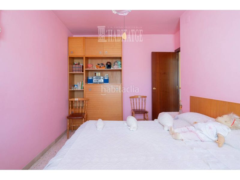 Foto a24f66d1-8a65-42ec-84df-faa58d463450. Casa amb calefacció aparcament a Manlleu