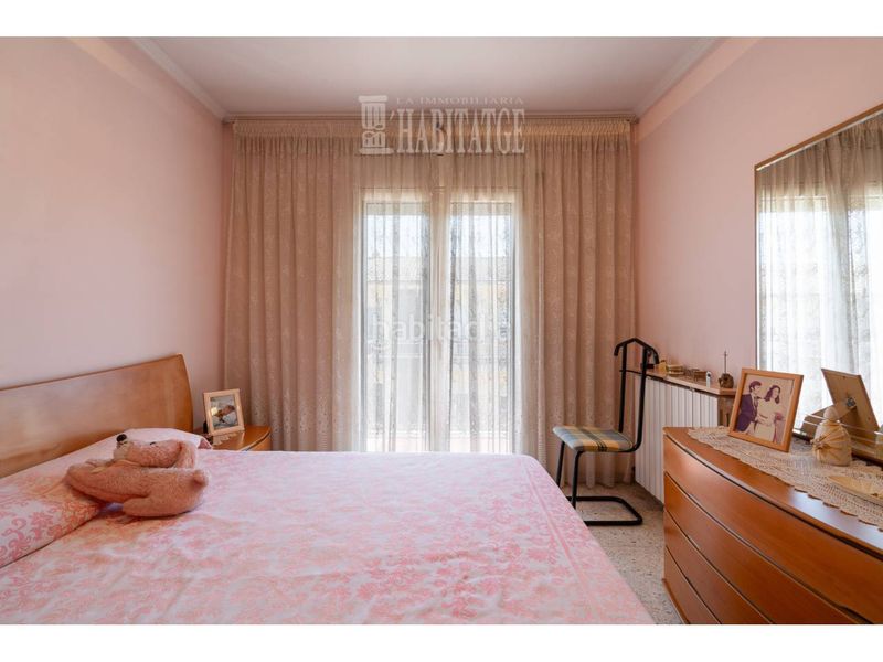 Foto afabfdf4-c2a0-47f1-b228-b5cff6fe2faf. Casa amb calefacció aparcament a Manlleu