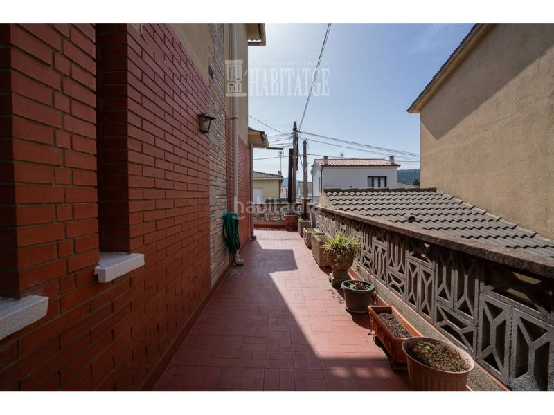 Foto b8fa4ba5-dd92-44d5-bc9a-6dfd47a1e1cc. Casa amb calefacció aparcament a Centelles