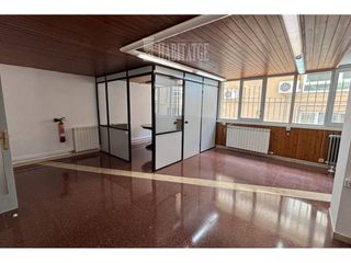 Miete Büro  Calle plaça estació. Despatx en lloguer a vic
