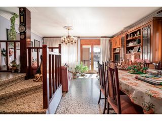 Casa  Calle torrent i garriga. Casa en venta en manlleu