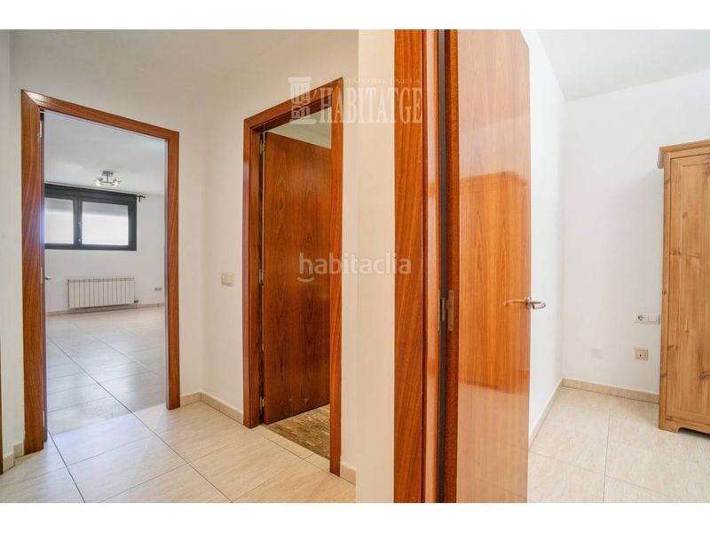 Foto ea7df70d-634e-492e-b512-775fdd3c3c42. Pis a Torelló