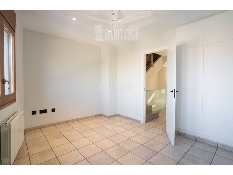 Foto 558ae4ce-69c7-4b35-98b0-571702f9f680. Casa amb calefacció aparcament a Nord Vic