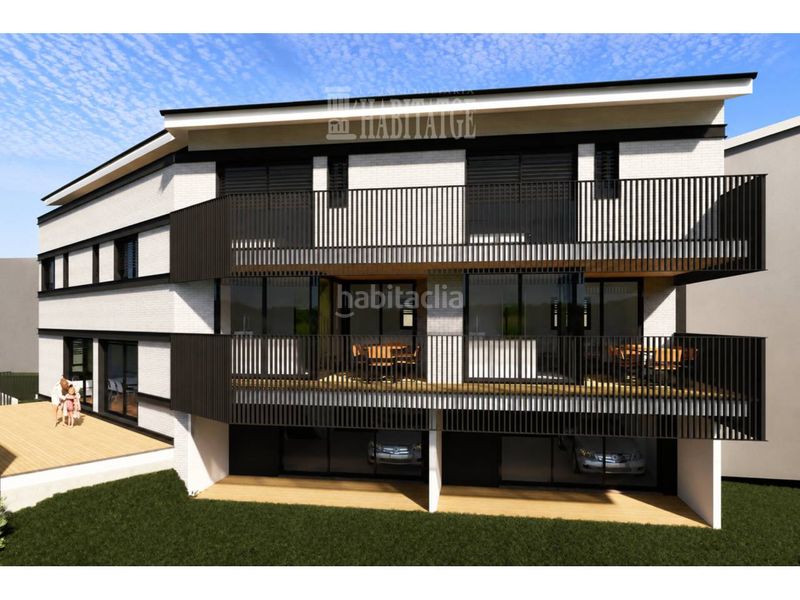 Foto 711c212d-f4b1-4602-ac38-beae80bbd030. Casa amb aparcament a Tona