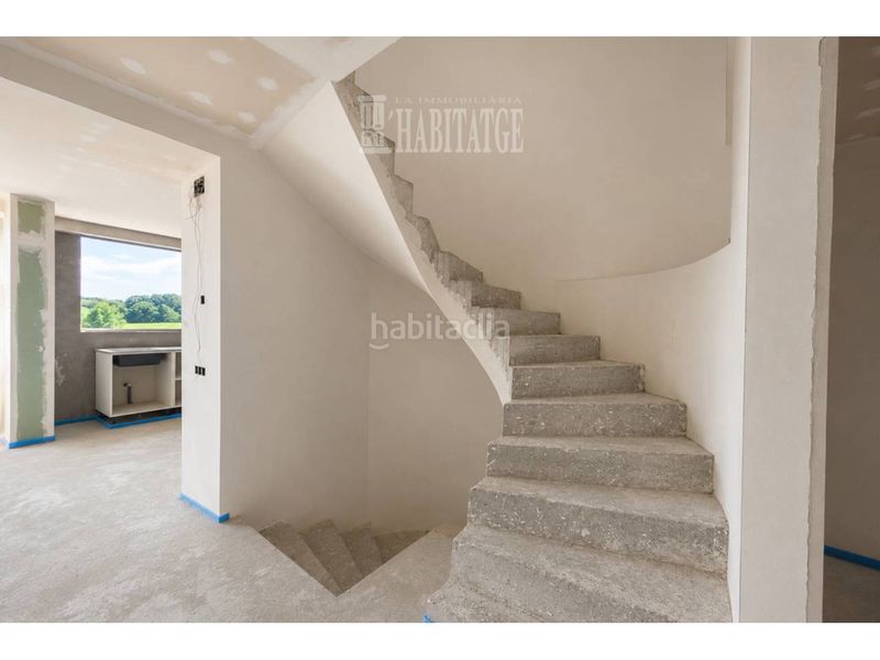Foto ba64acf8-e197-464c-90a6-f3e3a40ca61e. Casa amb aparcament a Tona