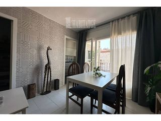 Pis  Calle canigo. Piso en venta en vic