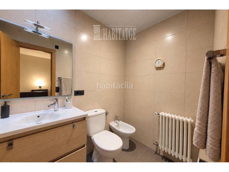 Foto 46d3b155-ac33-40c8-b882-088a8b29af21. Casa amb calefacció aparcament a Remei-La Guixa Vic