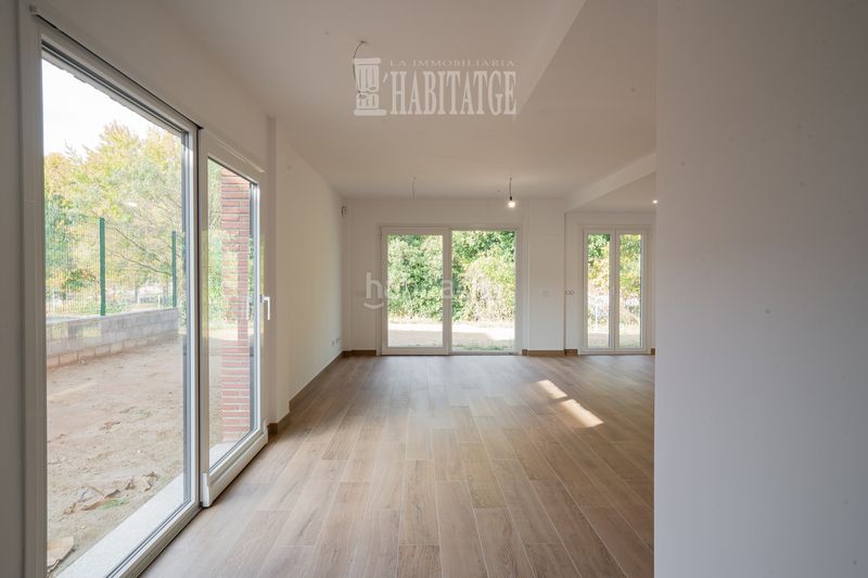 Foto 5dda4202-ab8a-4378-8e82-5a5ea69582f1. Casa pareada 107m<sup>2</sup> casa aparellada en venda d'obra nova a en Santa Eugènia de Berga