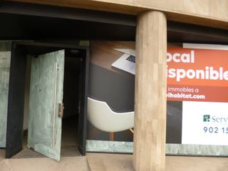 Local Comercial  Francesc camprodon. Local en venta en nord-el sucre-universitat