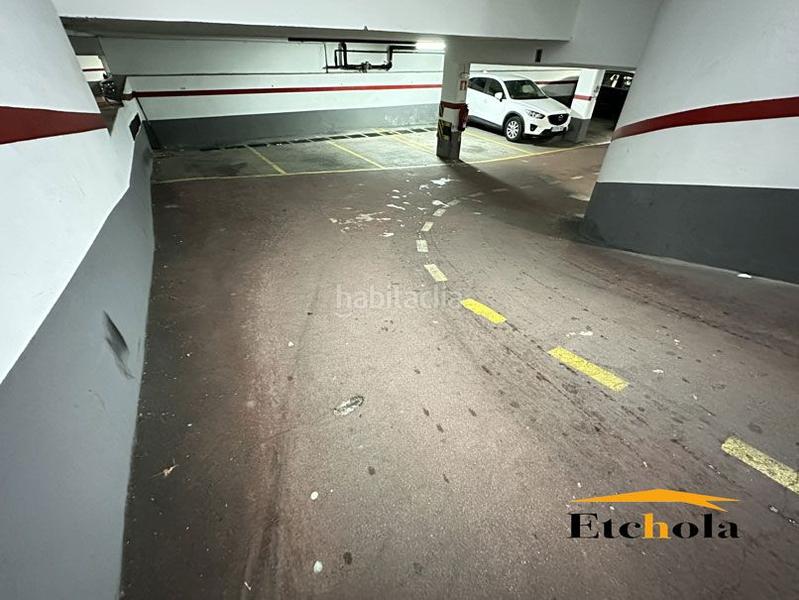 Foto 33142b73-8892-4777-a574-609c7d6d4e7c. Parking coche en Gros Donostia - San Sebastián