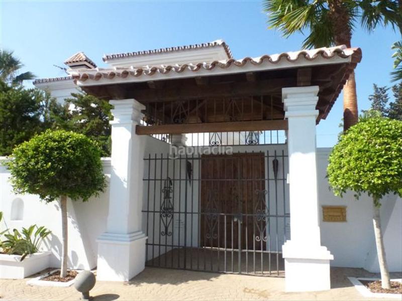 Foto 68116ee0-7a43-418c-b8dc-d2b1ace1cff8. Affitto casa con parcheggio piscina in San Pedro de Alcántara Pueblo Marbella