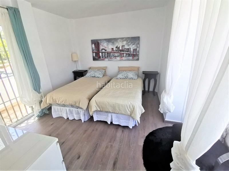Foto 42355d23-cdc3-4abd-a143-0ecfcfb6e71a. Location maison avec parking piscine dans San Pedro de Alcántara Pueblo Marbella