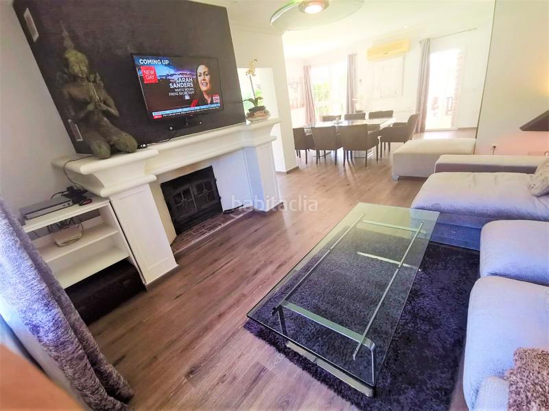 Foto 96d88d6b-23f2-40d2-bcaf-eff6dd5d43d5. Location maison avec parking piscine dans San Pedro de Alcántara Pueblo Marbella