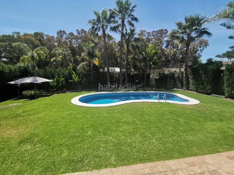 Foto c13ec1bf-744c-41b9-be98-050a67a08ef3. Location maison avec parking piscine dans San Pedro de Alcántara Pueblo Marbella