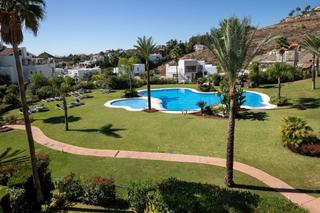 Penthouse in Paraiso - Barronal