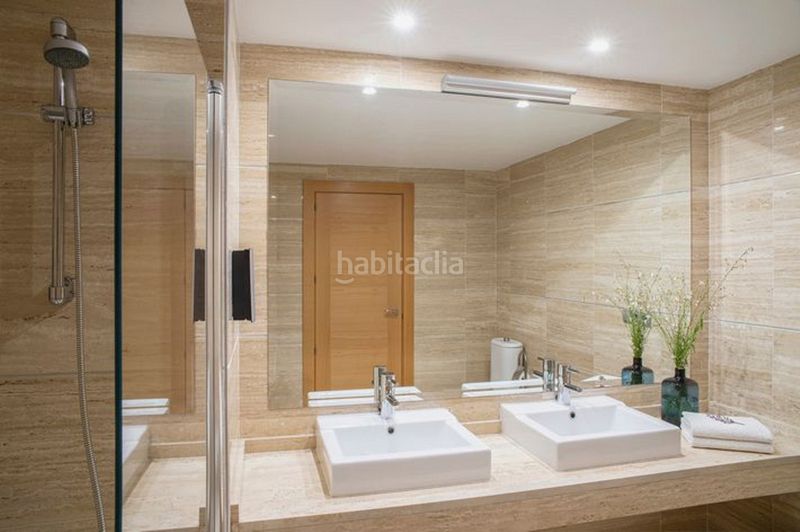 Foto 5bfc0af9-8287-4028-915a-86a97e149768. Àtic amb aparcament piscina a Benahavís pueblo Benahavís