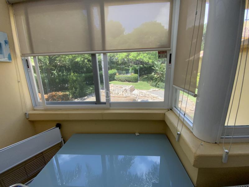 Foto c1e9fae2-1b1f-4af1-a9a7-02eae7ca21fb. Apartament amb aparcament piscina a Río Real Marbella