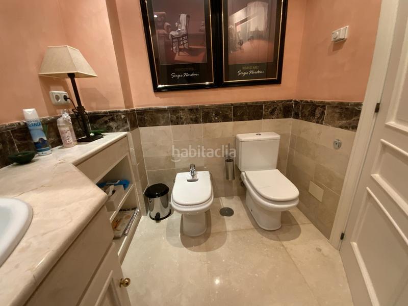 Foto f4248993-f4bb-4ccb-97ef-e44f9097db1f. Apartment with parking pool in Río Real Marbella