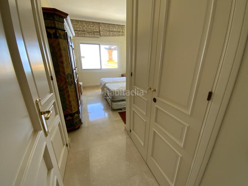 Foto 654921ea-c7df-49fc-8158-58e03336c261. Appartement avec parking piscine dans Río Real Marbella