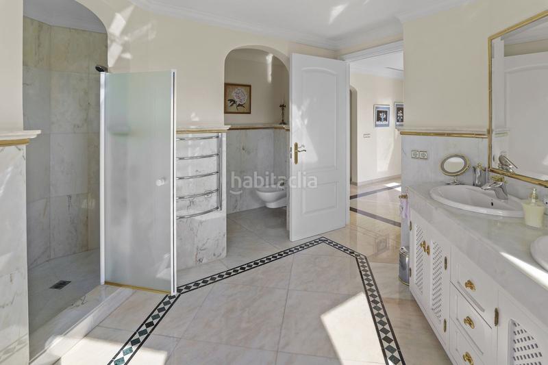 Foto 94eeb7b8-a8f4-415a-8202-b217ff976bed. Haus mit parking pool in Paraiso - Barronal Estepona