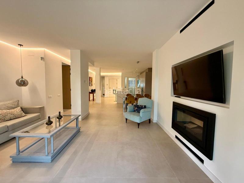 Foto b97b905d-d5b1-4d81-a53f-f92a4d6da6bf. Alquiler planta baja en Nueva Andalucía centro Marbella