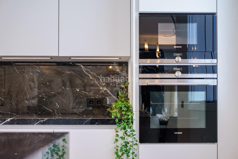 Foto 87a6a35e-a901-4e30-a639-0d3cb409a03c. Haus mit heizung parking pool in Nueva Andalucía centro Marbella