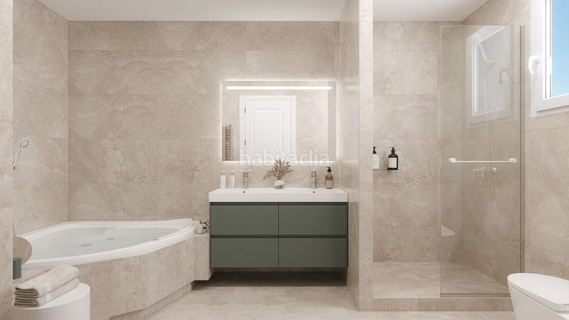 Foto 9f85cf0c-6eeb-42eb-a0b4-76a354ee249f. Appartement mit parking pool in Nueva Andalucía centro Marbella