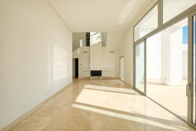 Foto 337424fc-a605-4d21-a044-f6e28af3963d. Casa chalet moderno en venta en benahavis en los arqueros - puerto del almendro Benahavís