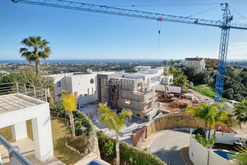 Foto b74a1a81-746a-4731-8caf-012f911605bb. Casa chalet moderno en venta en benahavis en los arqueros - puerto del almendro Benahavís