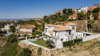 Casa a La Quinta. Casa familiar de estilo andaluz en la quinta hills