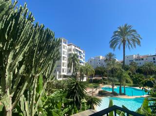 Lloguer Apartament a Puerto Banús. Piso de tres dormitorios en alquiler de noviembre 2023 hasta jun
