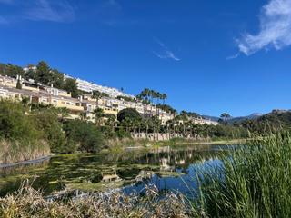 Apartament en La Quinta. Apartment for sale in la quinta golf