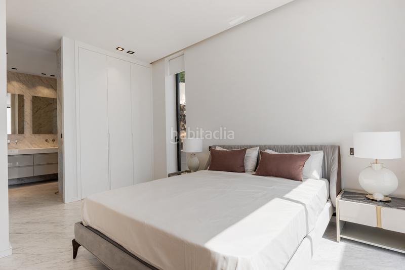 Foto 4ce500bb-7e59-48ca-b7bb-b12985a932a1. Casa amb aparcament piscina a Los Flamingos Benahavís