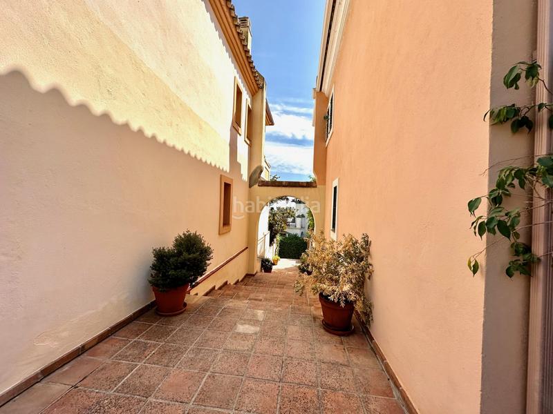 Foto d4e968e6-185a-462b-a434-d507032c615e. Casa aparellada a n/a a La Carolina - Guadalpín Marbella