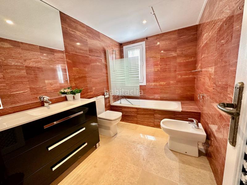 Foto 7936a380-b089-4c79-bda9-09889bff2a84. Casa pareada en n/a en La Carolina - Guadalpín Marbella