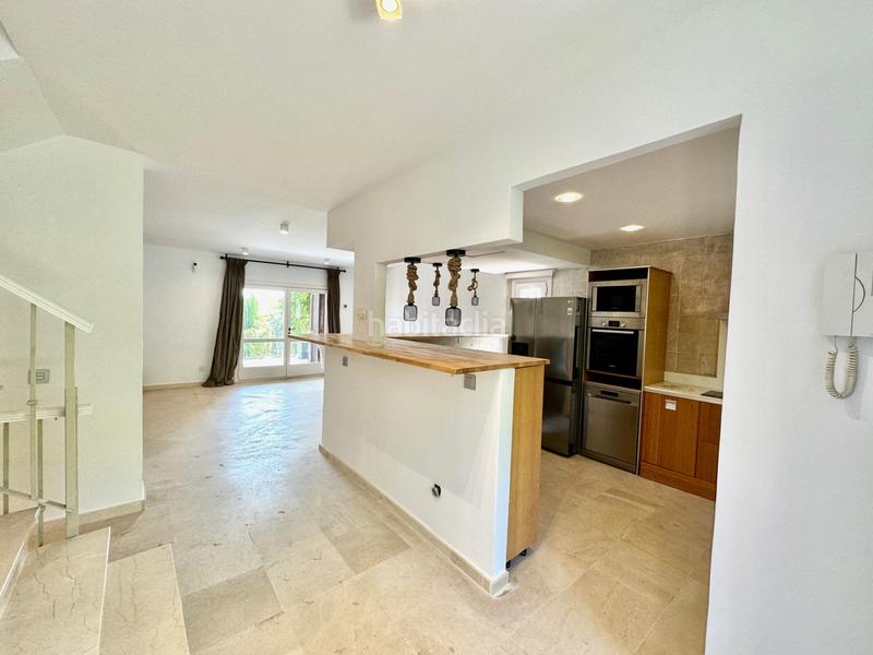 Foto 9b78a269-852e-4f9c-ac31-f7a783741b59. Maison jumelée dans n/a dans La Carolina - Guadalpín Marbella