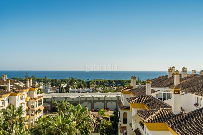 Foto 5a7d3e6c-d8e3-4a60-9fd1-fa64f6e9ae13. Attique avec parking piscine dans La Carolina - Guadalpín Marbella