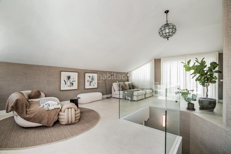 Foto c3a24a47-044d-44fc-8e5d-adbf3f1f7827. Attique avec parking piscine dans La Carolina - Guadalpín Marbella