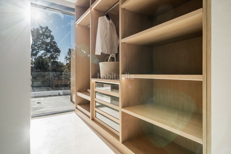 Foto 38ebc177-bc23-42fb-a4d3-57f315a0b29d. Casa amb aparcament piscina a Nueva Atalaya Estepona