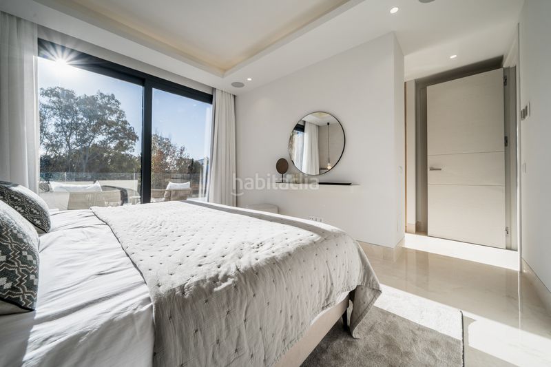 Foto b229a884-6385-4f4a-9b27-c83724abd36d. Casa amb aparcament piscina a Nueva Atalaya Estepona