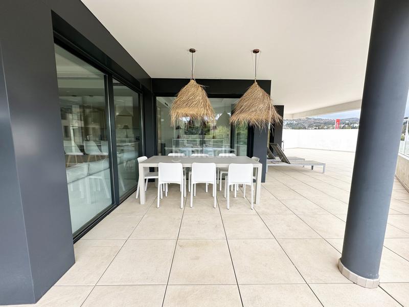 Foto c0dbd028-a003-402b-9dbf-aa186580a329. Apartamento  de diseño en venta en campanario hills en Estepona