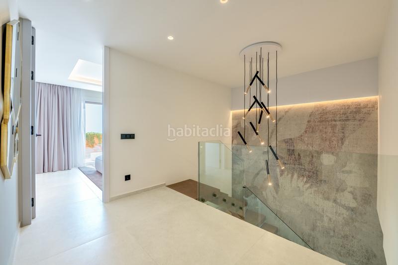 Foto 1f3cc489-c3a7-45a4-a60d-e9ef605f351e. Ático exquisito ático dúplex en nueva andalucía una obra maestra de lujo en Marbella